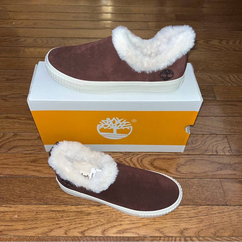 Timberland Skyla Bay Faux Fur lined Leather Sneaker B”Dark Port Red Women’s 5.5